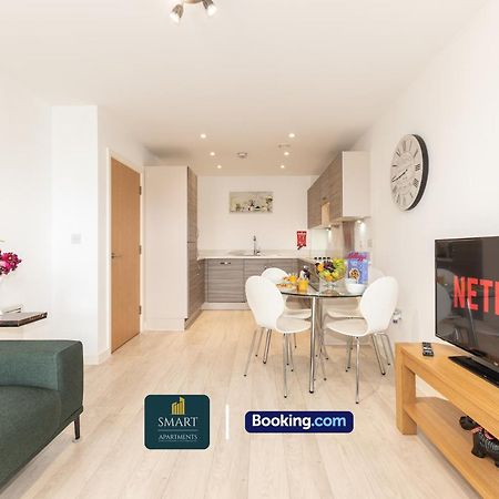 Spacious City Center Apartment By Smart Apartments Short Lets & Serviced Accommodation Apartment Southampton With Free Wifi Kültér fotó